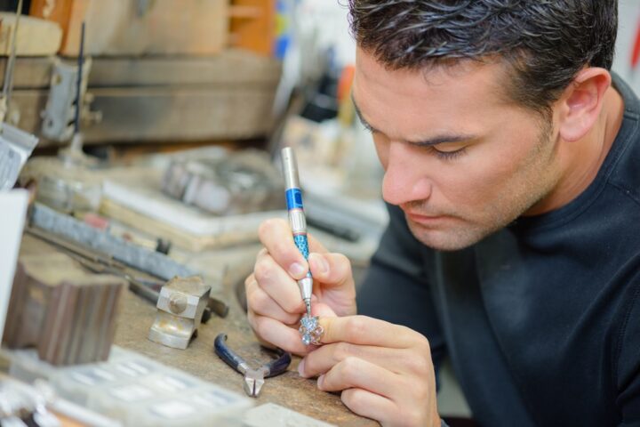 New York’s trusted jewelry repair and sales – Exclusive Buyers