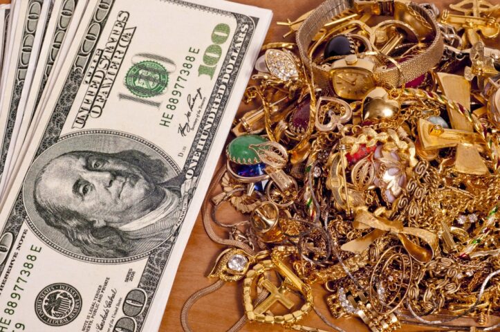 Turn your estate jewelry into cash in NYC at Exclusive Buyers